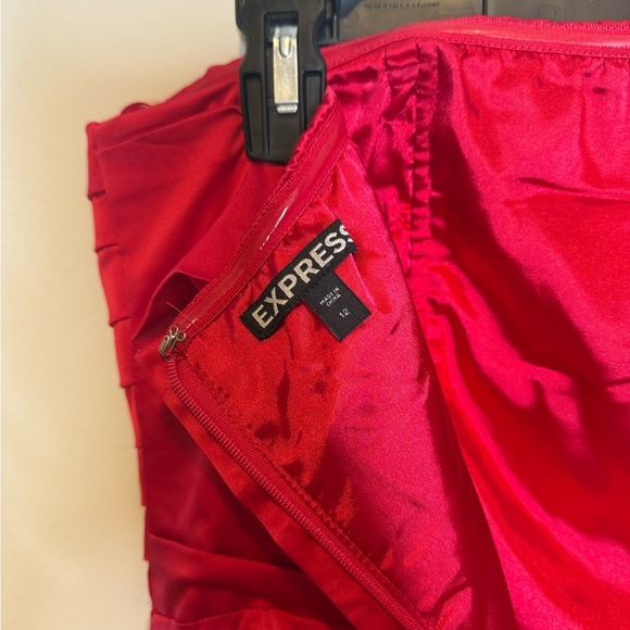 Express Ruched Red Strapless Tube Dress - Picture 7 of 7